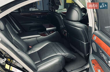 Седан Lexus LS 2007 в 