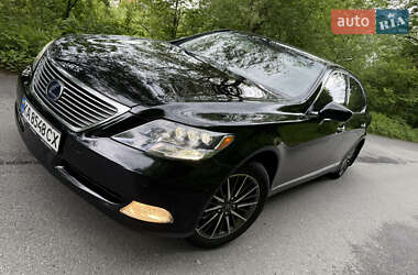 Седан Lexus LS 2008 в 