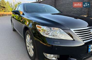Седан Lexus LS 2011 в Киеве