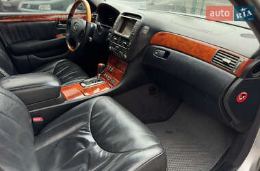 Седан Lexus LS 2003 в 