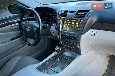Седан Lexus LS 2007 в 