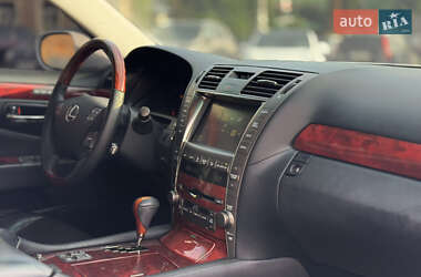 Седан Lexus LS 2008 в 