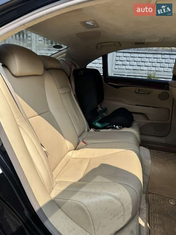Седан Lexus LS 2007 в Києві