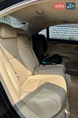 Седан Lexus LS 2007 в 