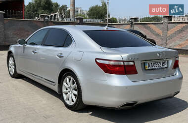 Седан Lexus LS 2007 в 