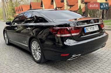 Седан Lexus LS 2013 в 