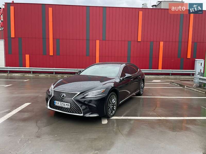 Lexus LS 2018