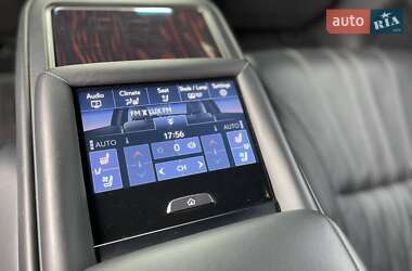 Седан Lexus LS 2018 в 