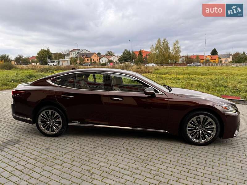 Седан Lexus LS 2018 в Львове фото 14 Седан Lexus LS 2018 в Львове