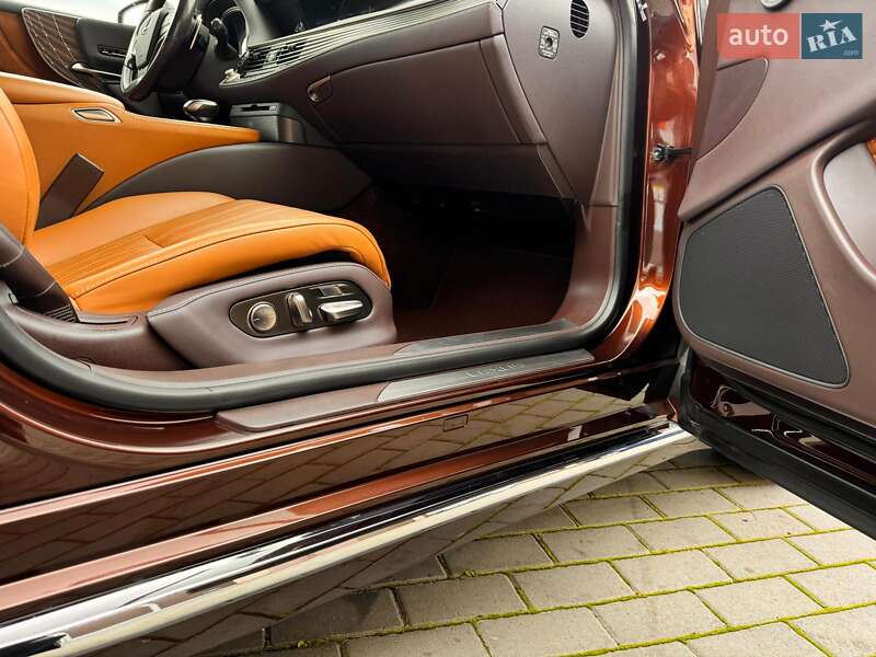 Седан Lexus LS 2018 в Львове фото 36 Седан Lexus LS 2018 в Львове