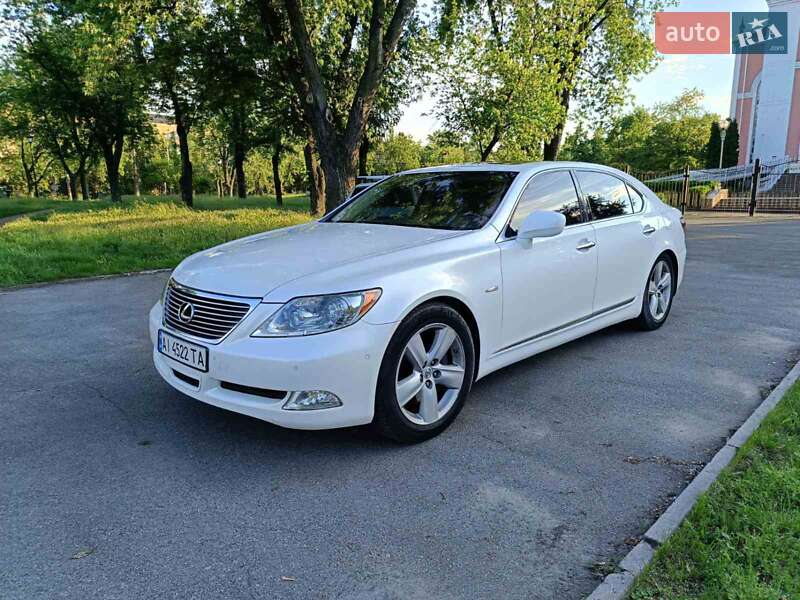 Седан Lexus LS 2007 в 