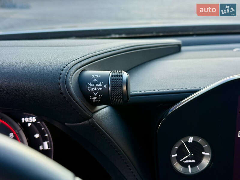 Седан Lexus LS 2021 в Одесі