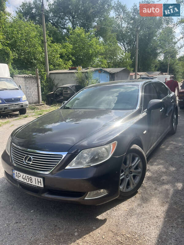 Lexus LS 2007