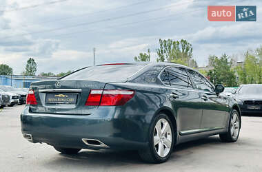 Седан Lexus LS 2007 в 