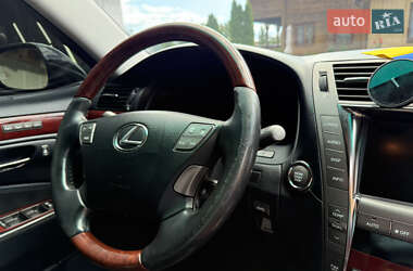 Седан Lexus LS 2007 в 