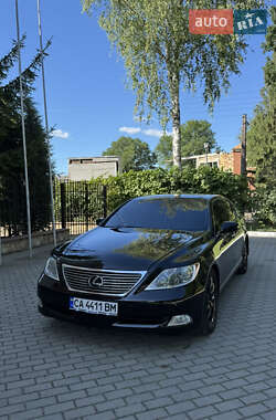 Седан Lexus LS 2007 в 