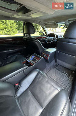 Седан Lexus LS 2007 в 