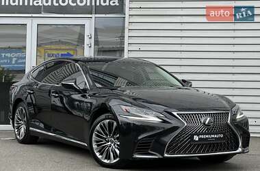 Седан Lexus LS 2018 в 