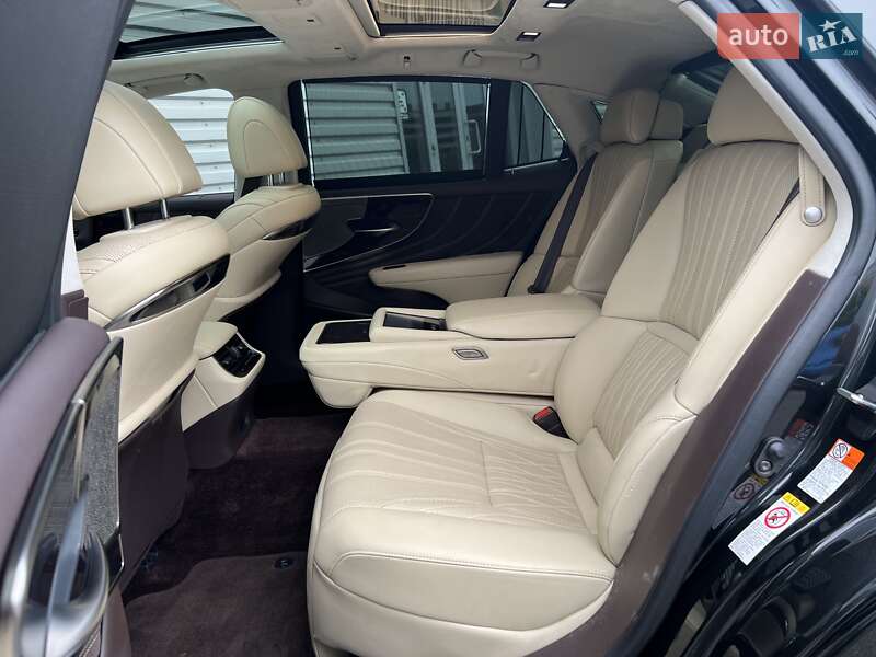 Седан Lexus LS 2018 в Киеве