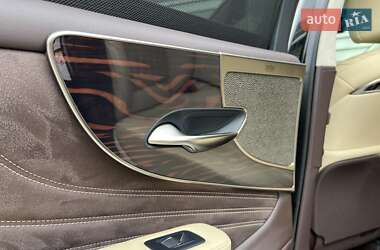Седан Lexus LS 2018 в 