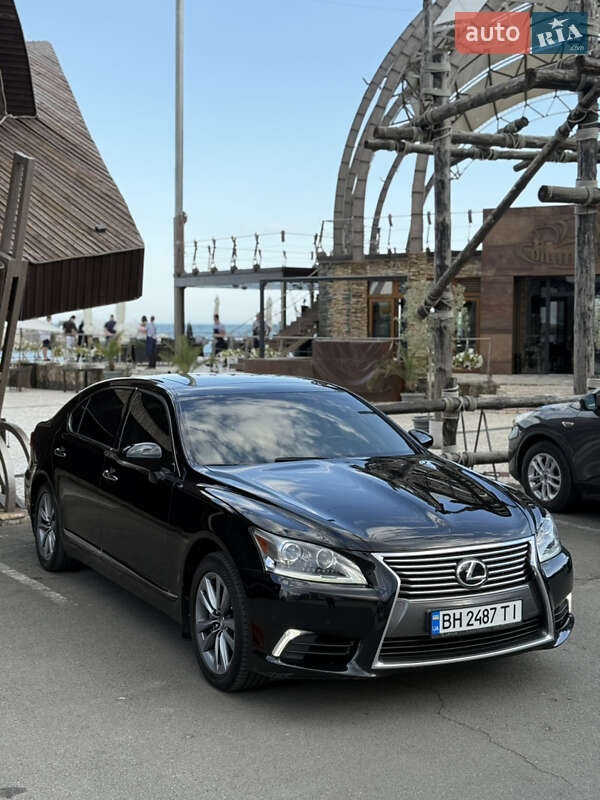 Седан Lexus LS 2013 в Одессе