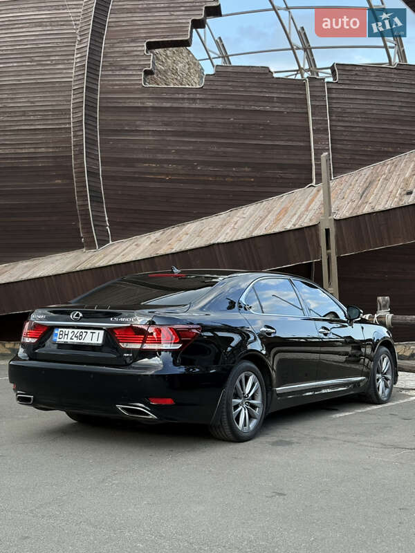 Седан Lexus LS 2013 в Одессе
