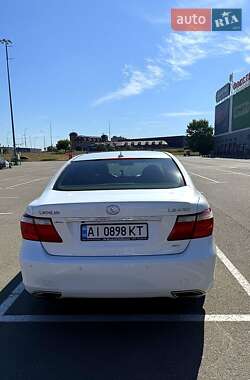 Седан Lexus LS 2009 в 