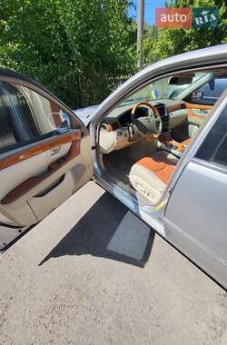 Седан Lexus LS 2004 в 