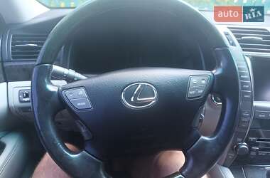 Седан Lexus LS 2006 в 