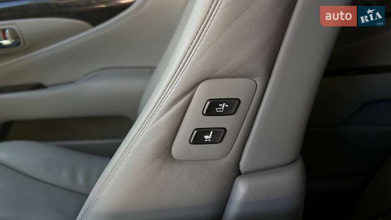 Седан Lexus LS 2007 в Львове фото 22 Седан Lexus LS 2007 в Львове