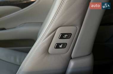 Седан Lexus LS 2007 в 