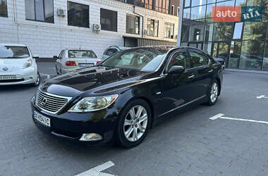 Седан Lexus LS 2007 в 