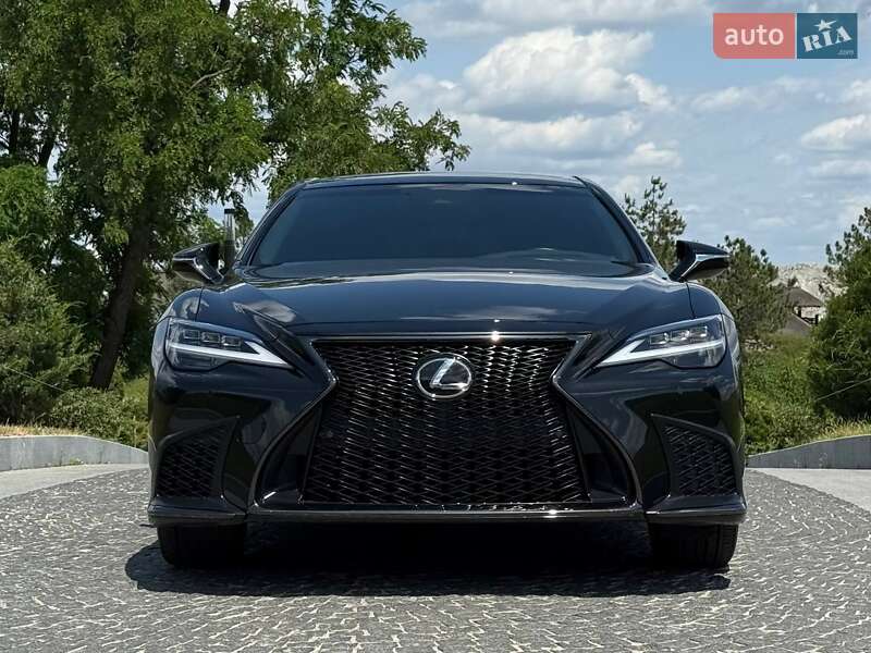 Седан Lexus LS 2022 в Киеве