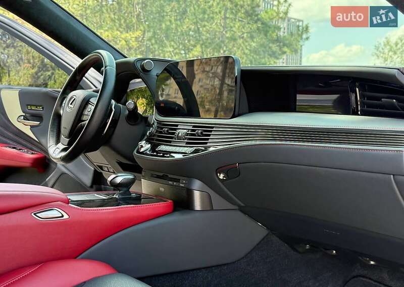 Седан Lexus LS 2022 в Киеве