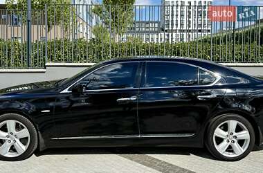 Седан Lexus LS 2009 в 