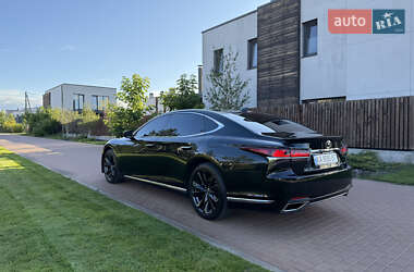 Седан Lexus LS 2018 в 