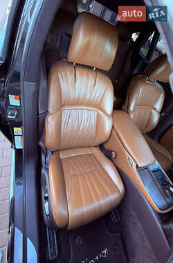 Седан Lexus LS 2018 в 