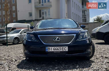 Седан Lexus LS 2007 в Полтаві