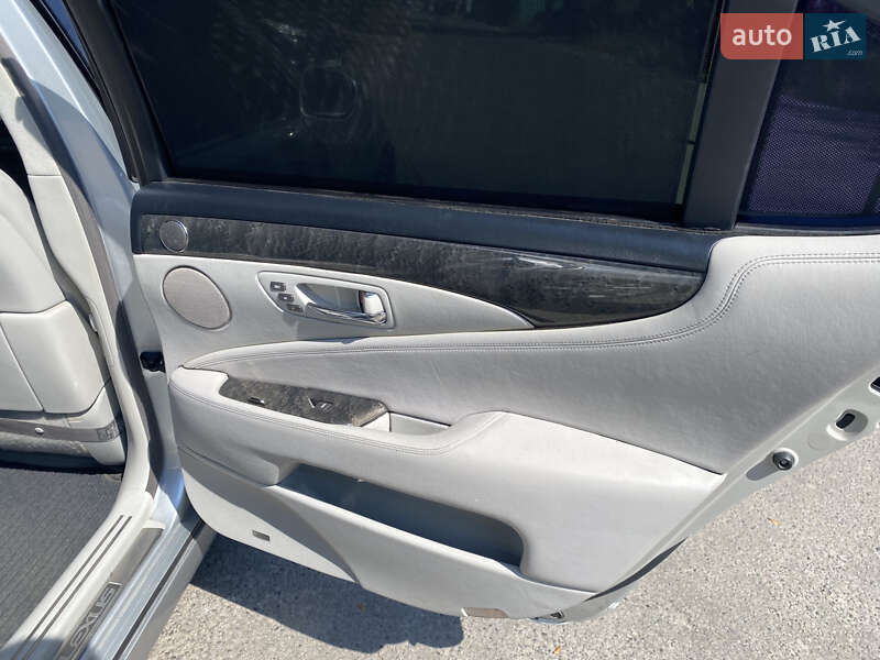 Седан Lexus LS 2007 в Полтаве