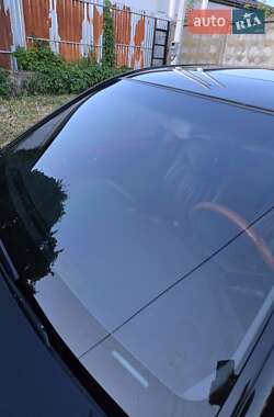 Седан Lexus LS 2004 в 
