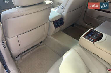 Седан Lexus LS 2011 в 