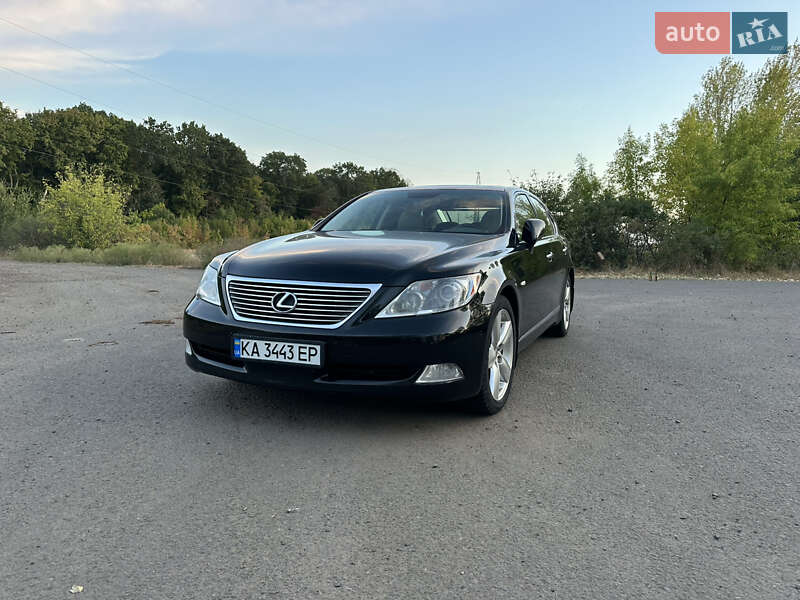 Lexus LS 2008