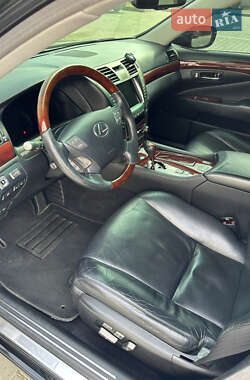 Седан Lexus LS 2008 в Хмельницком