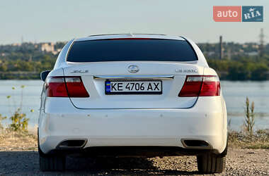 Седан Lexus LS 2007 в 