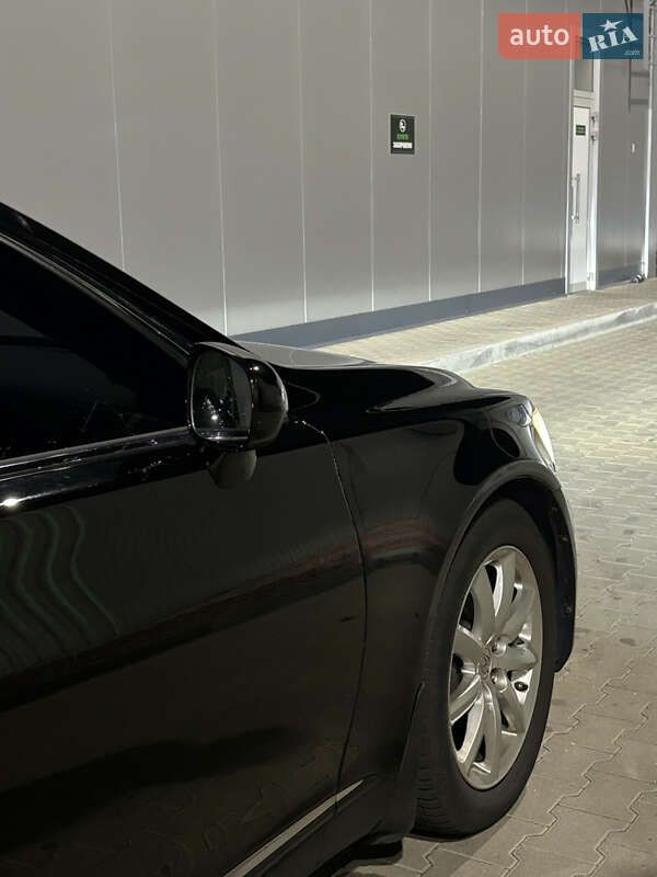 Седан Lexus LS 2008 в Киеве