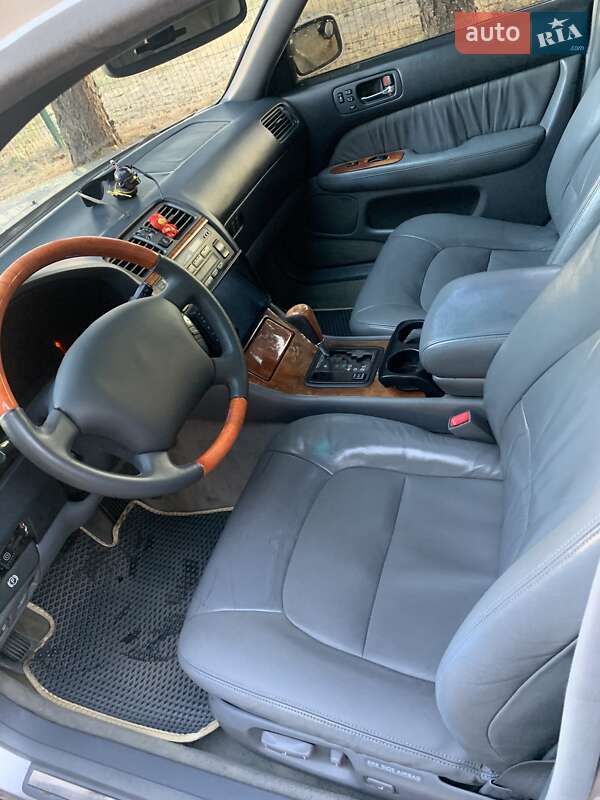 Седан Lexus LS 1999 в Кропивницькому
