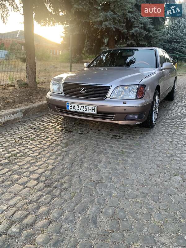 Седан Lexus LS 1999 в Кропивницькому