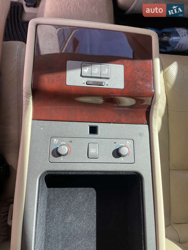 Седан Lexus LS 2007 в Новояворівську