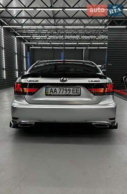 Седан Lexus LS 2007 в 