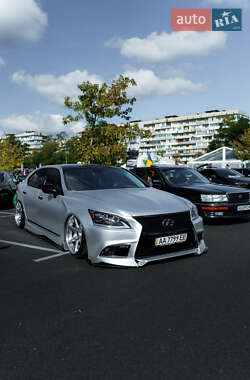 Седан Lexus LS 2007 в 